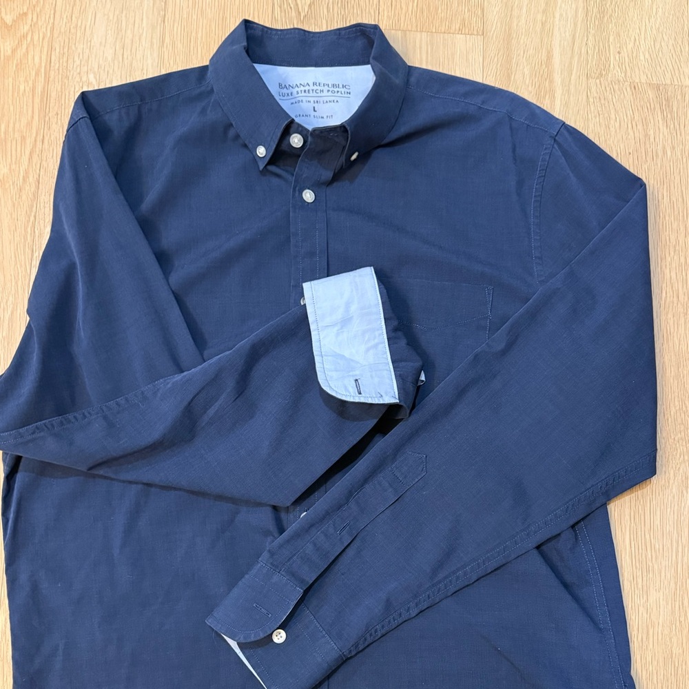 Banana Republic Dark Blue Casual Button-Down Shirt